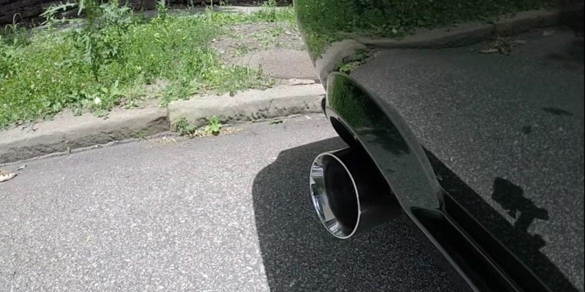 Video: 2009 Ford Mustang Bullitt V8 Exhaust Sound