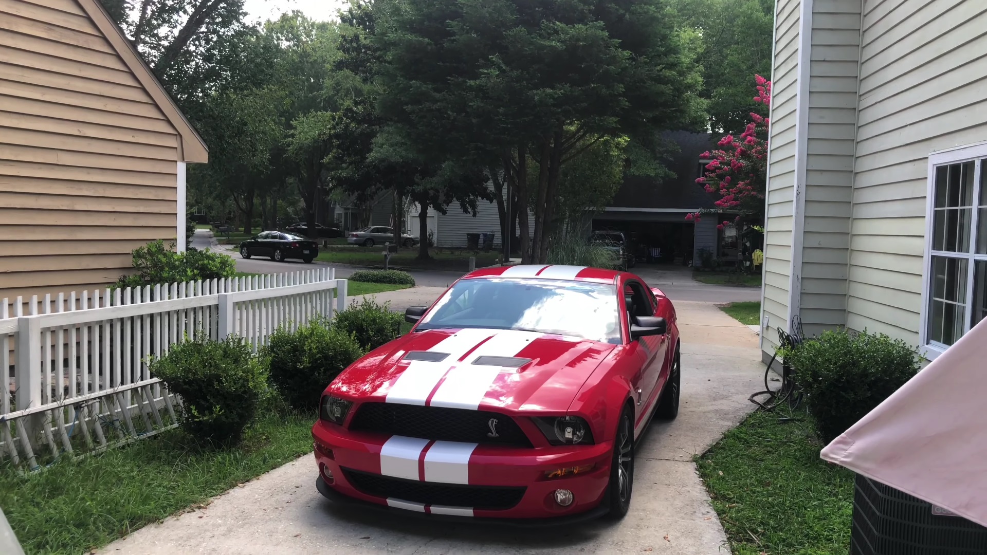 Video: 2009 Ford Mustang Shelby GT500 POV Drive + Bonus Donuts & Burnouts!