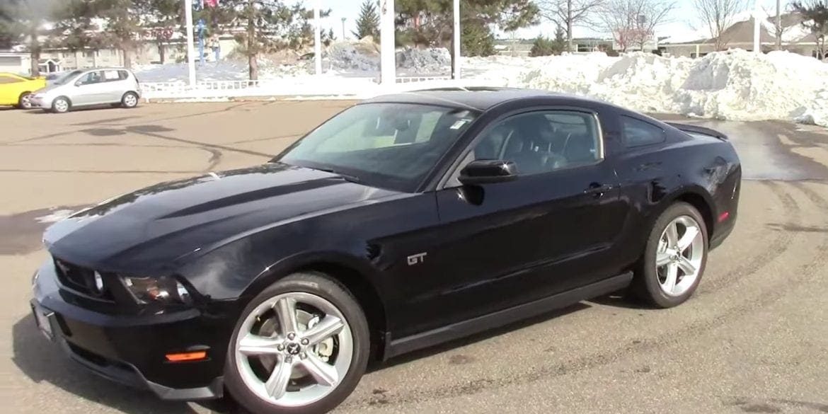 Video: 2010 Ford Mustang GT 4.6L V8 Walkaround