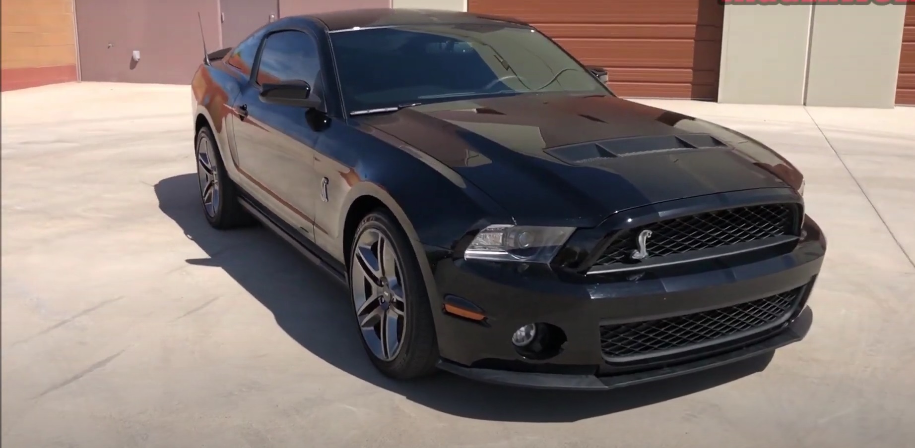 Video: 2010 Ford Mustang Shelby GT500 Overview