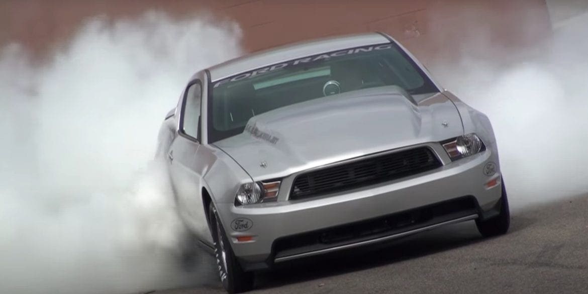 Video: 2010 Ford Mustang Cobra Jet Burnout