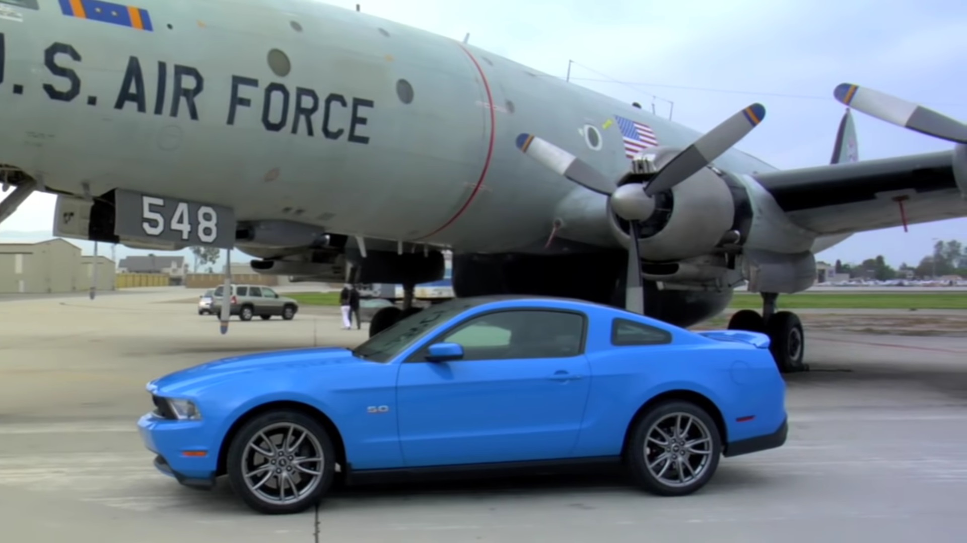 Video: 2011 Mustang GT 5.0 Review