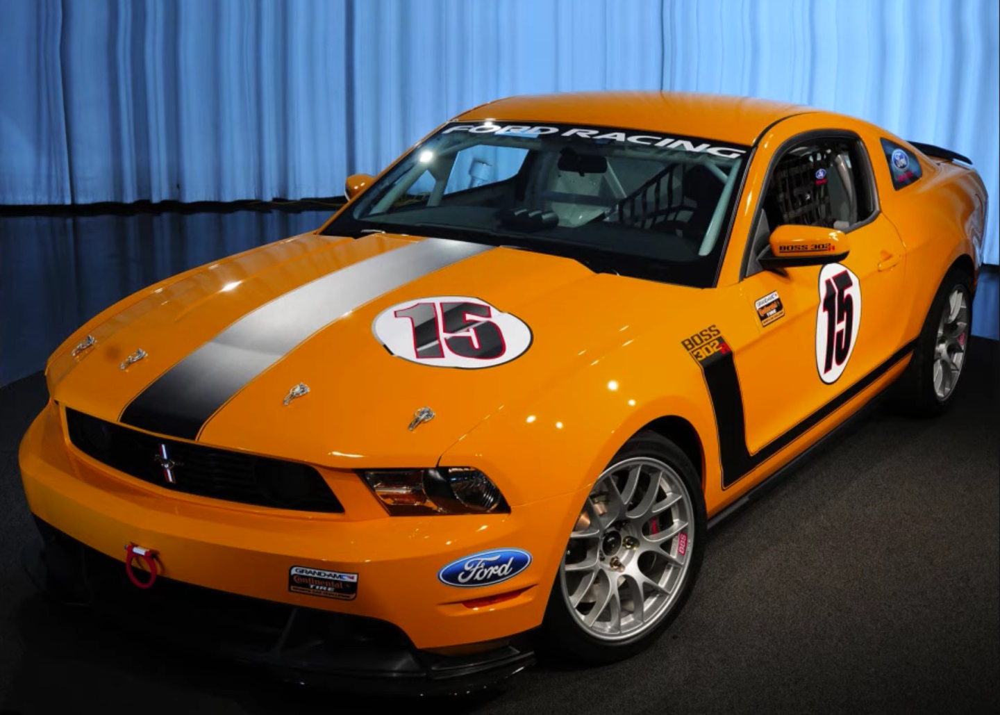 Video: Exclusive Look At The 2011 Ford Mustang Boss 302R
