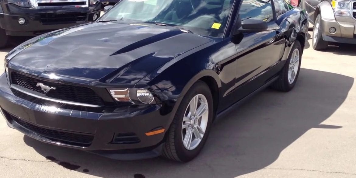 Video: 2012 Ford Mustang V6 Coupe Walkaround