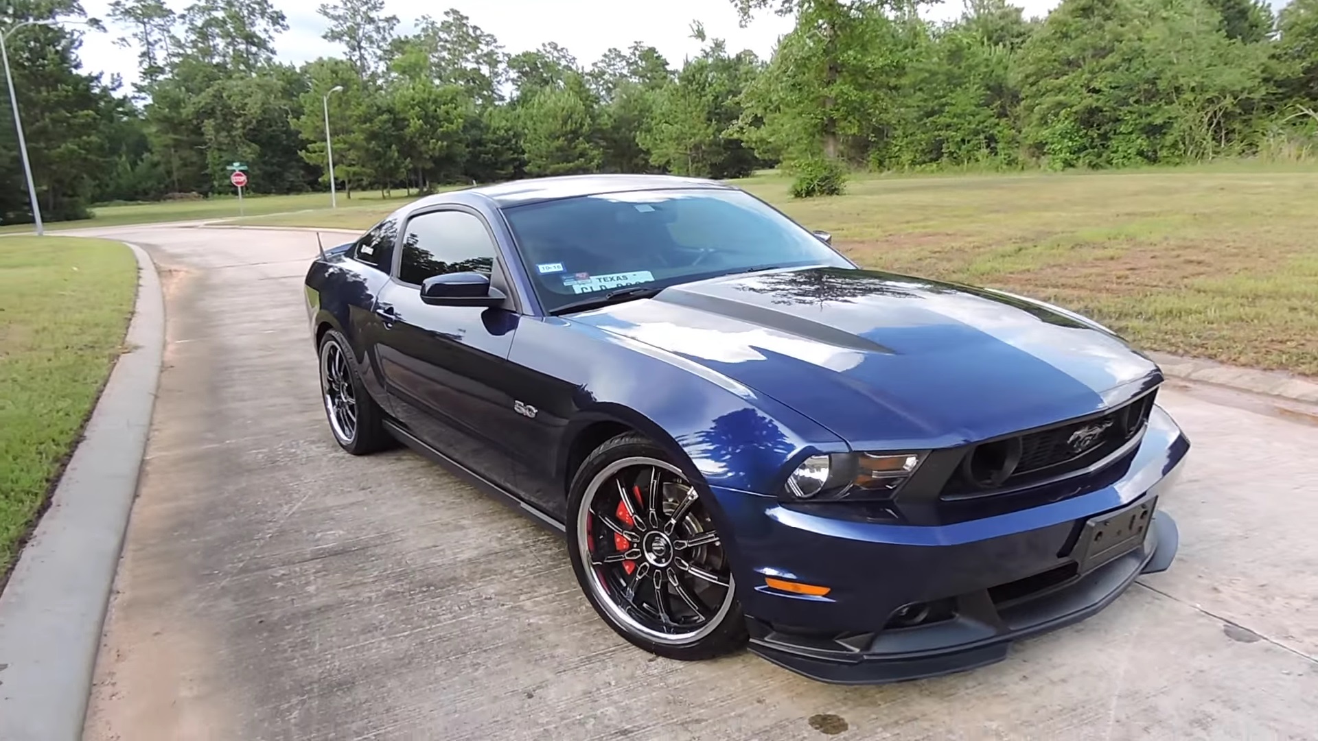 Video: 2012 Mustang GT Premium Review - Is It Good Or Bad?
