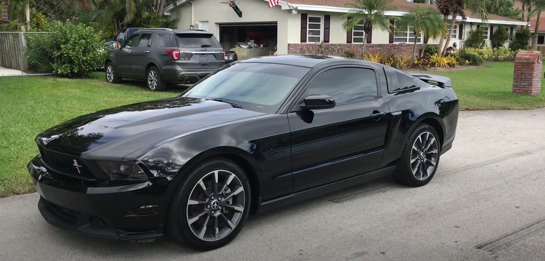 Video: 2012 Ford Mustang GT California Special Test Drive