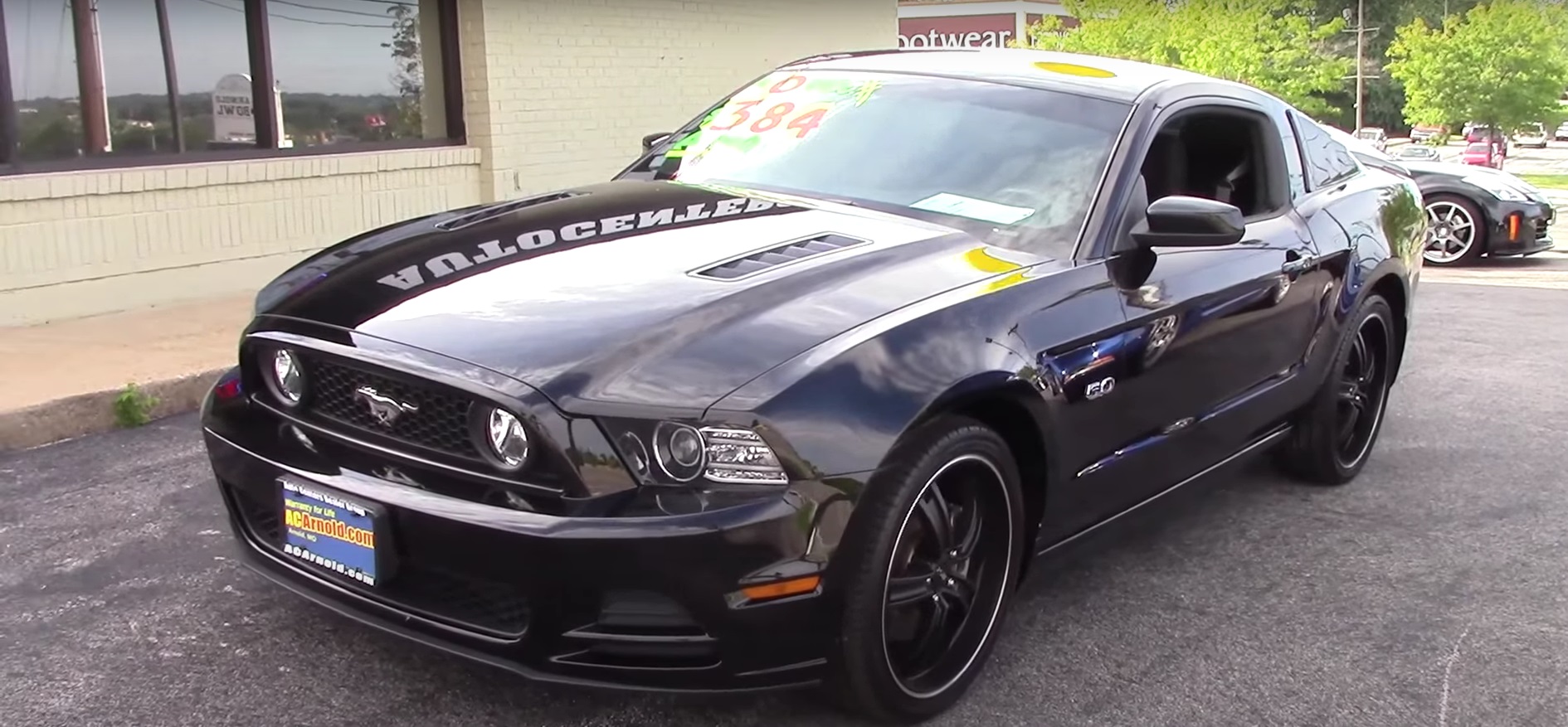 Video: 2013 Ford Mustang GT 5.0 6 Speed Full Tour & Start Up