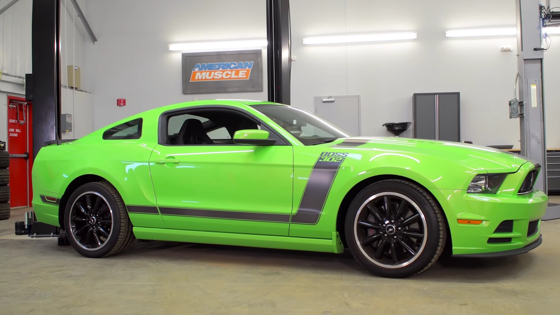 Video: 2013 Ford Mustang Boss 302 Performance Build