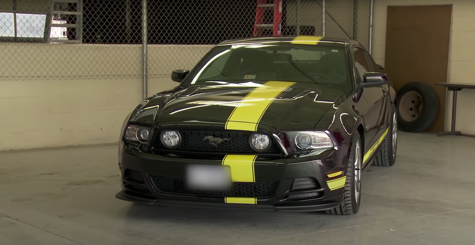 Video: 2014 Ford Mustang Hertz Penske GT History