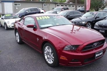 Video: 2014 Ford Mustang V6 Premium Walkaround, Start up, Tour & Overview