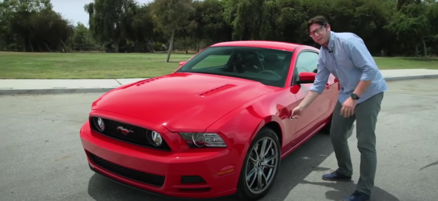 Video: 2014 Ford Mustang GT Review