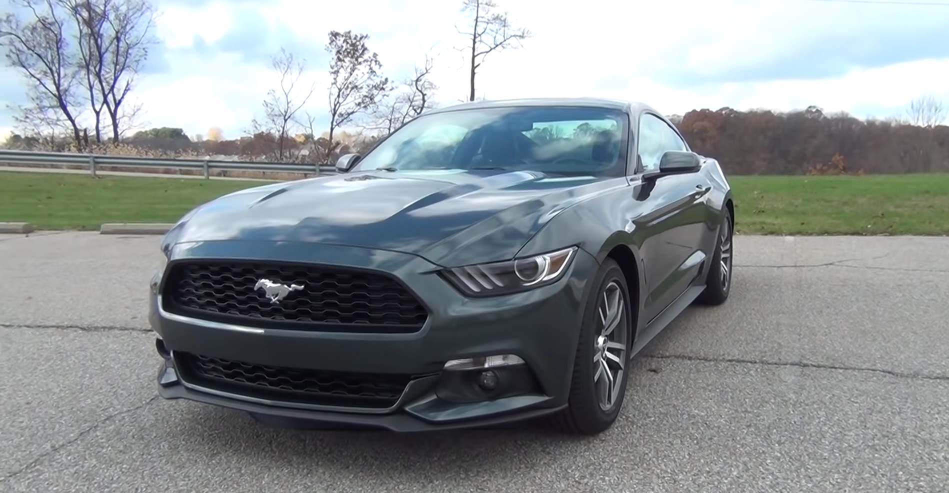 Video: 2015 Ford Mustang EcoBoost Premium In-Depth Tour