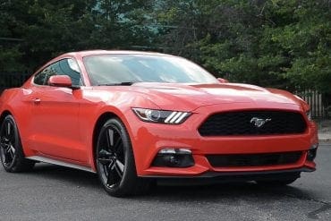 Video: 2015 Ford Mustang Ecoboost (Manual) - WR TV Extended POV Test Drive