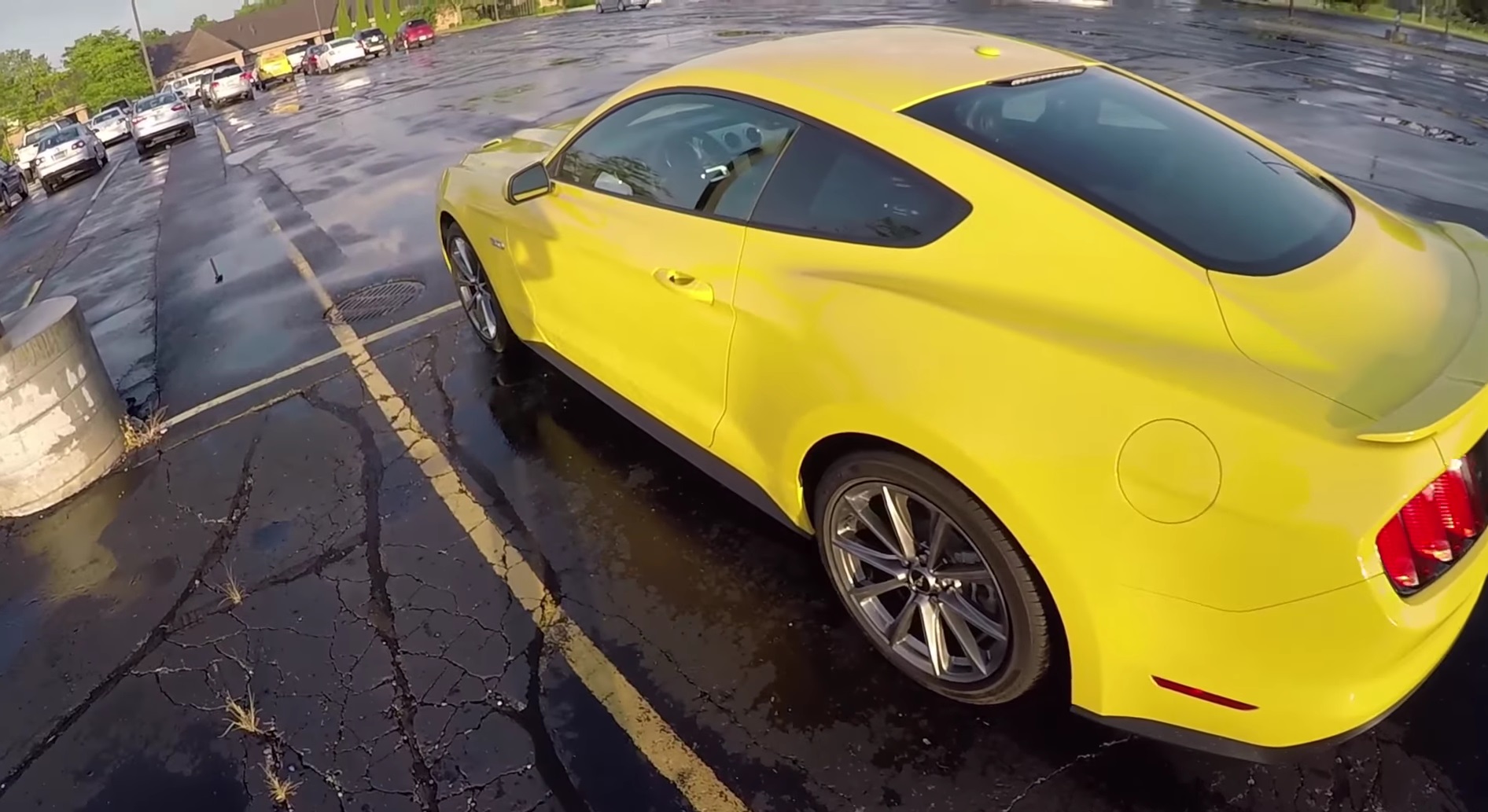 Video: 2015 Ford Mustang GT (Automatic) - POV Test Drive