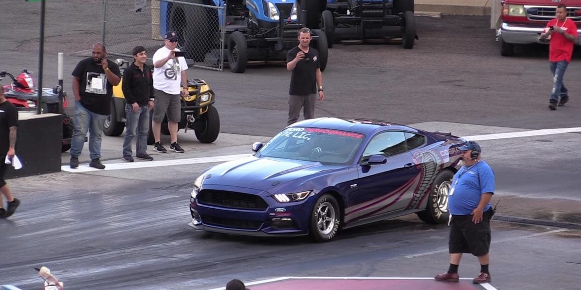 Video: 2016 Ford Mustang Cobra Jet Drag Racing at Bandimere Speedway
