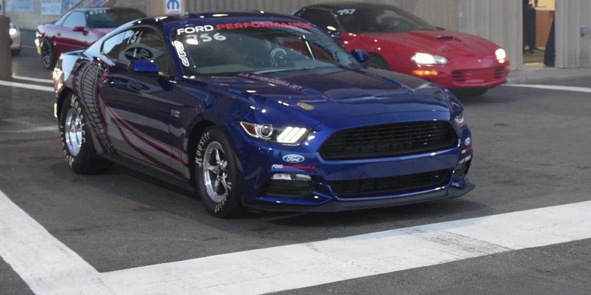 Video: 2016 Ford Mustang Cobra Jet Making Its First Passes