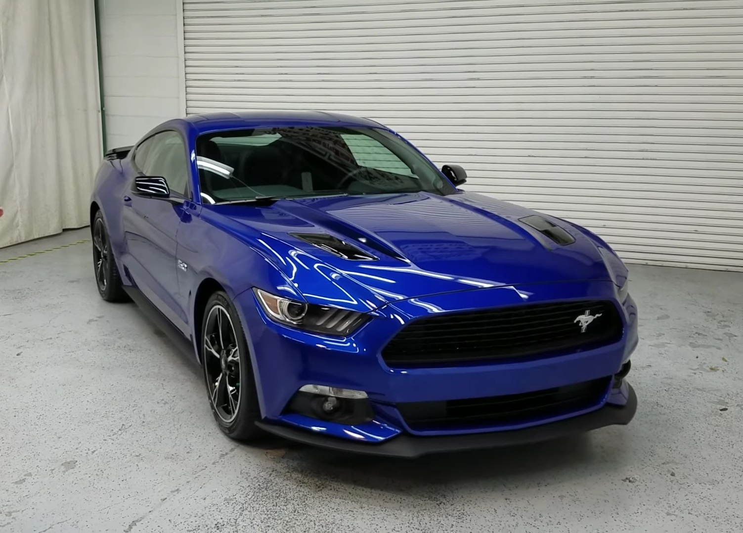 Video: 2017 Ford Mustang GT/CS California Special Walkthrough