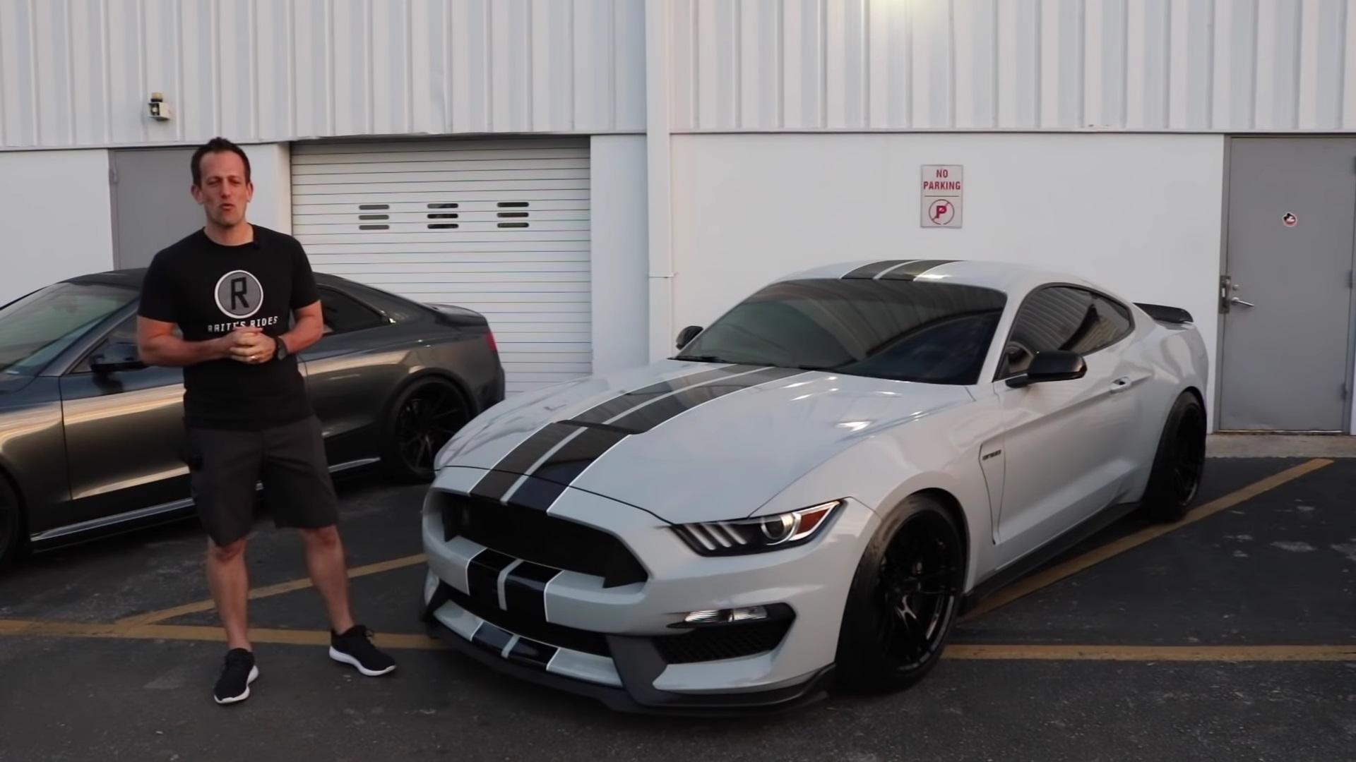 Video: Why This 2017 Ford Mustang Shelby GT350 Is The One You Should Want?