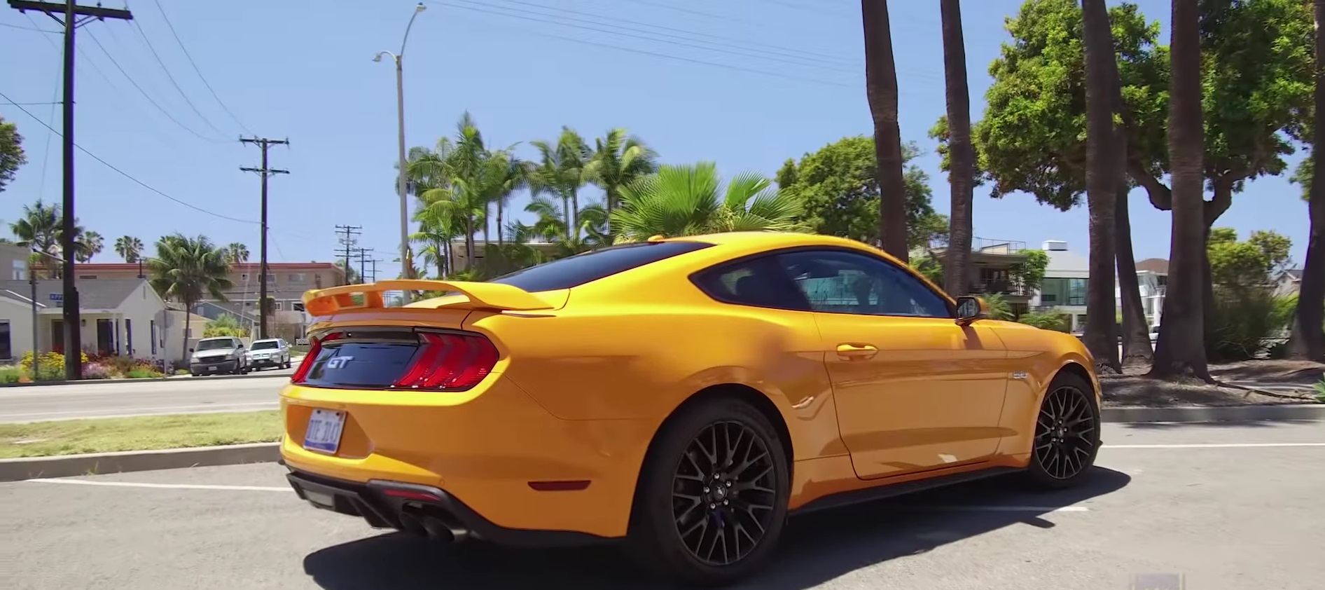 Video: 2018 Ford Mustang GT - Review & Road Test