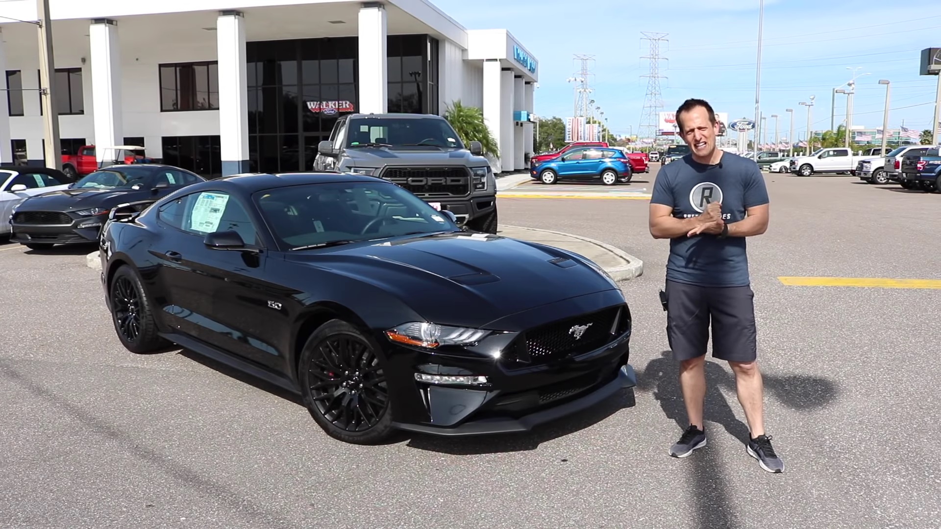 Video: Is The 2019 Ford Mustang GT Performance Pack A Good Daily Driver?