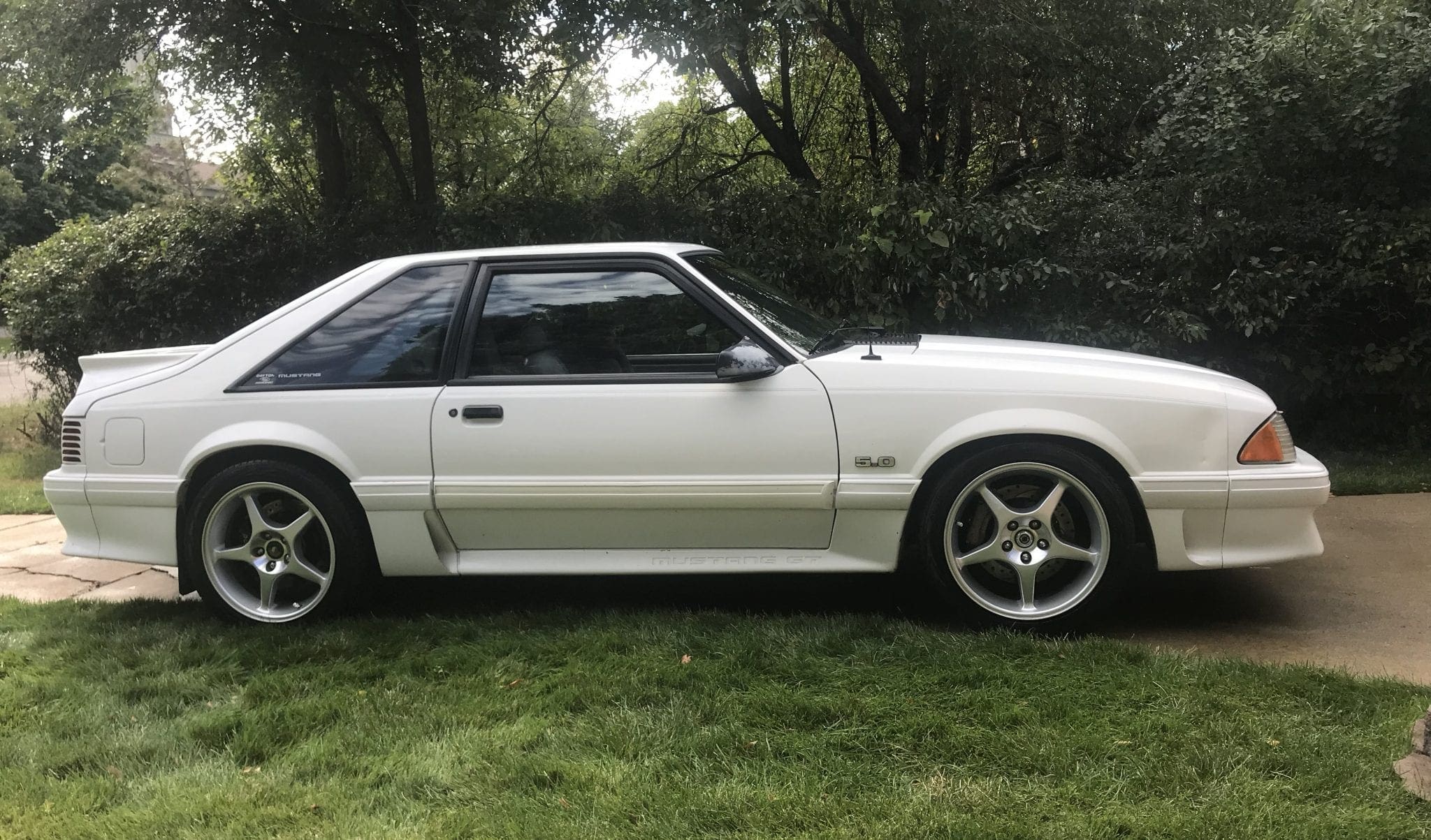 1993 Ford Mustang Wallpapers | MustangSpecs.com