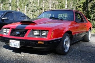 Video: Racing In A 1984 Ford Mustang POV