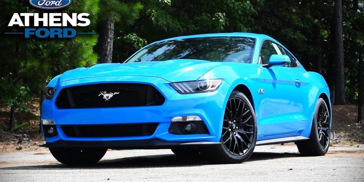 Video: 2017 Ford Mustang Blue Edition Review - Return of Grabber Blue!
