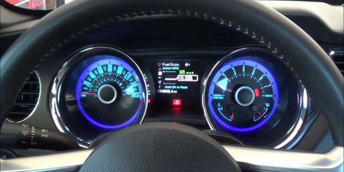 Video: 2013 Ford Mustang GT California Special Interior Quick Look