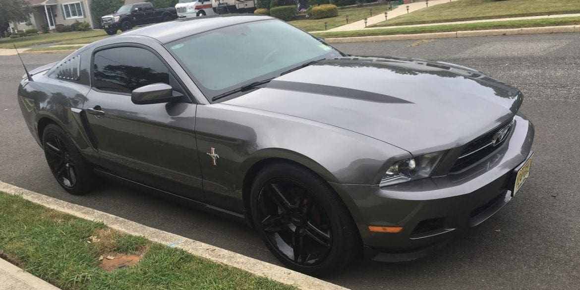 Video: 2011 Ford Mustang V6 Premium In-Depth Tour