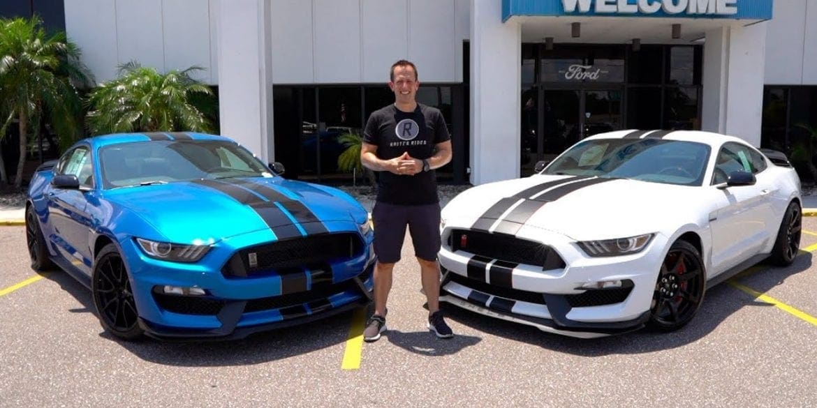 Video: Is The 2019 Ford Mustnag Shelby GT350R Worth Over The GT350?