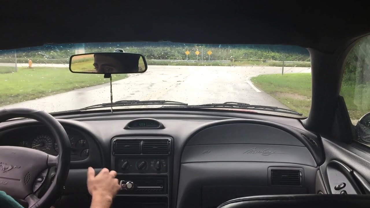 Video: 1994 Ford Mustang GT Crazy Acceleration