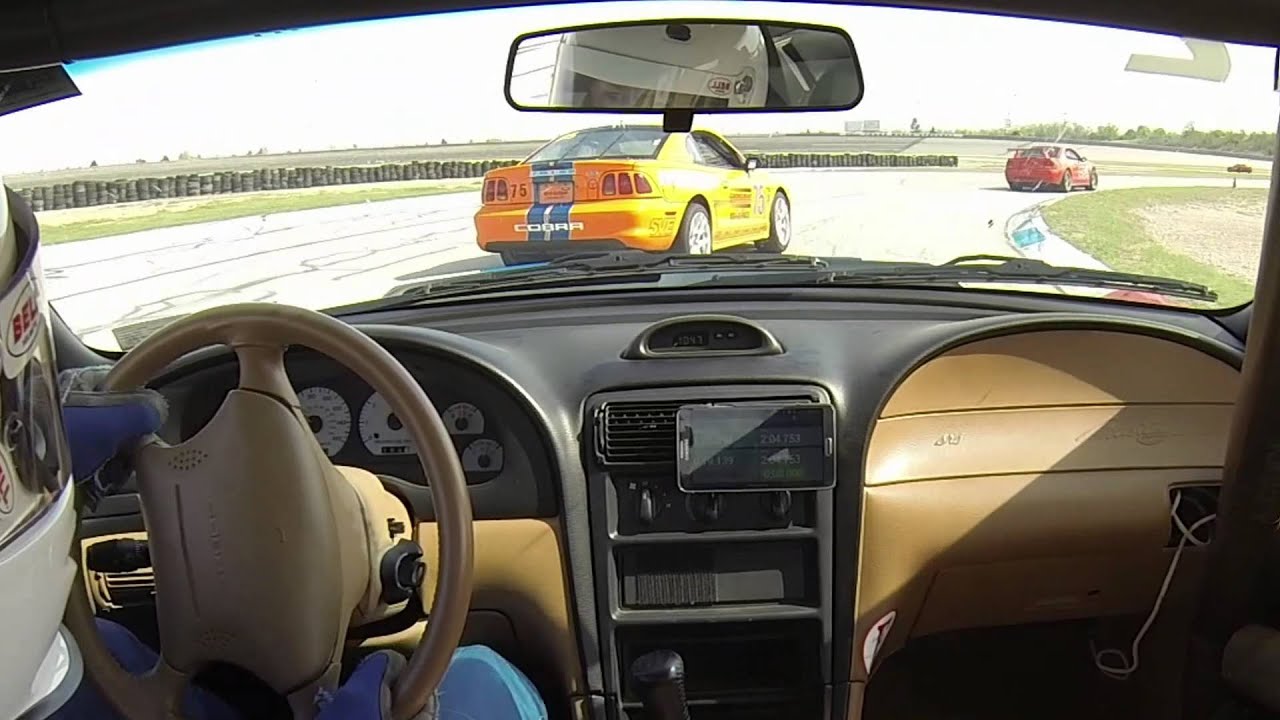 Video: A 1995 Ford Mustang SVT Cobra R Racing At Texas World Speedway