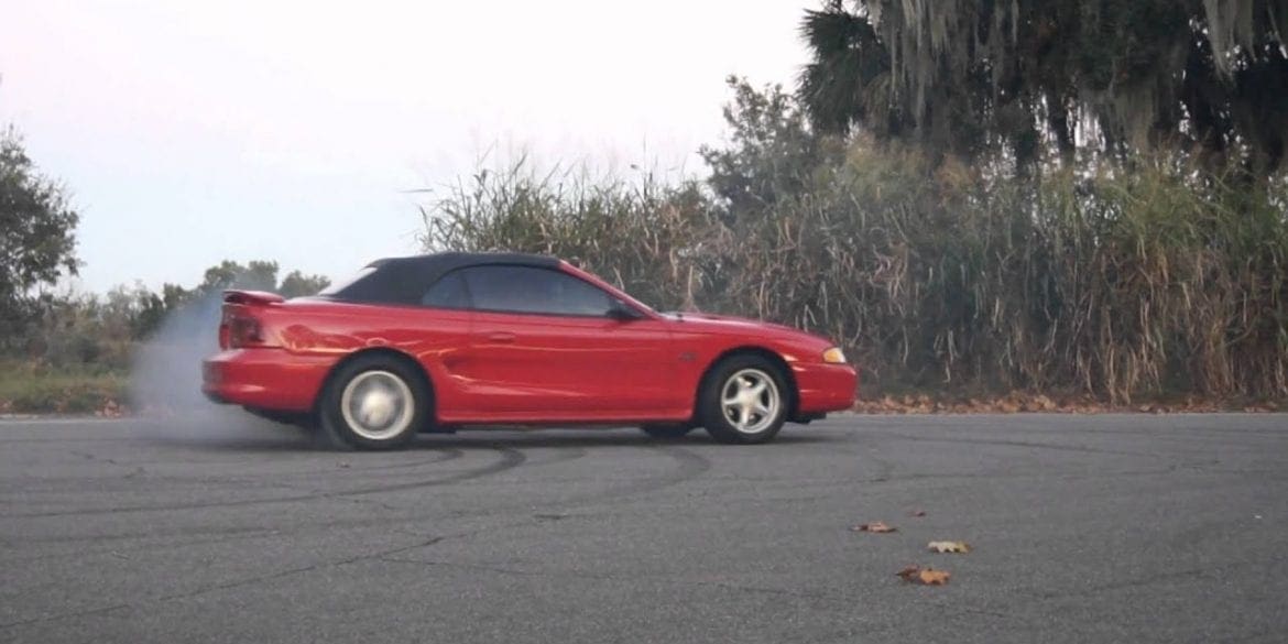 Video: 1997 Ford Mustang GT Burnouts & Donuts!