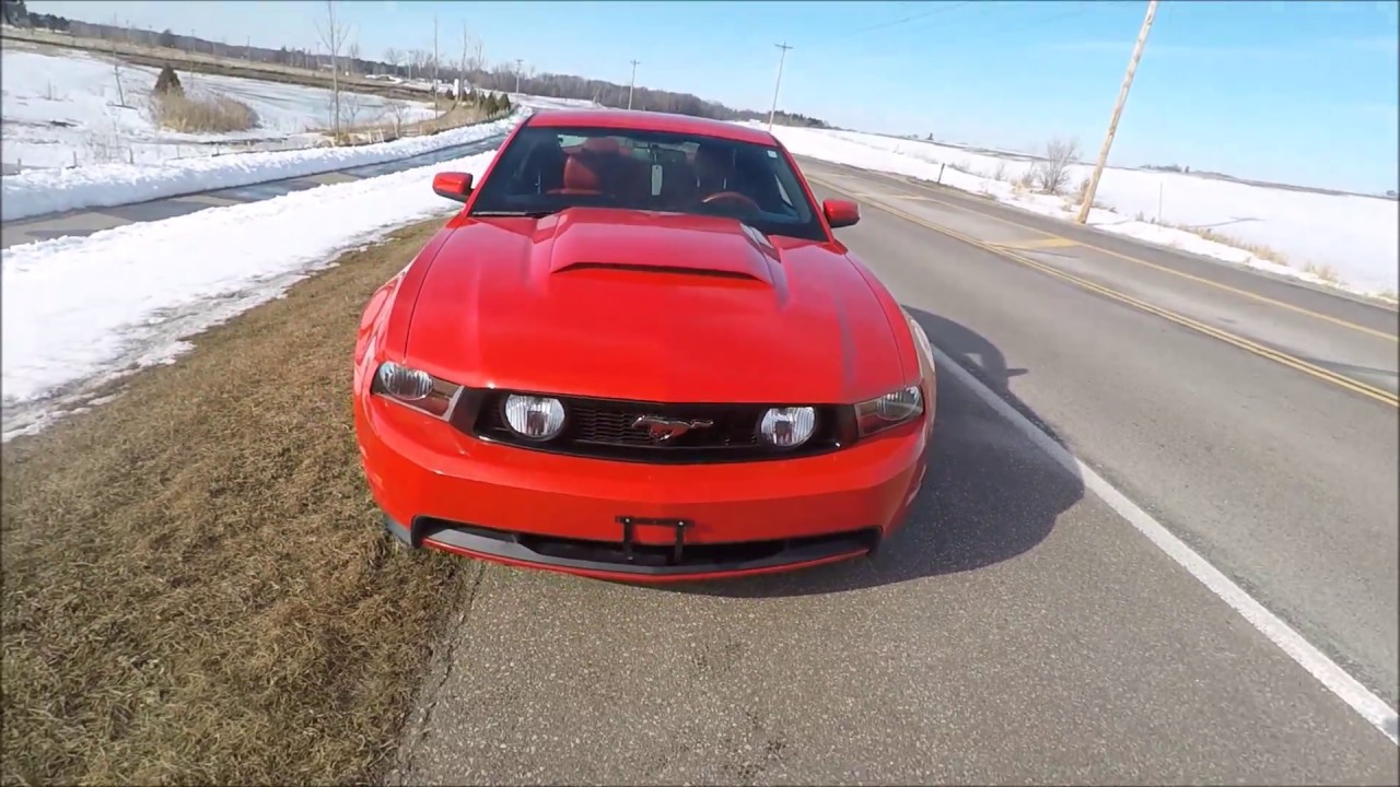 Video: 2011 Ford Mustang GT 0-60 Acceleration