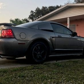 Video: Quick Look At A 2003 Ford Mustang V6