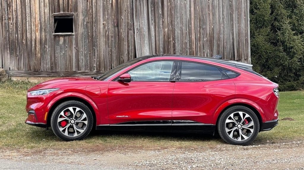 2022 Ford Mustang Mach-E