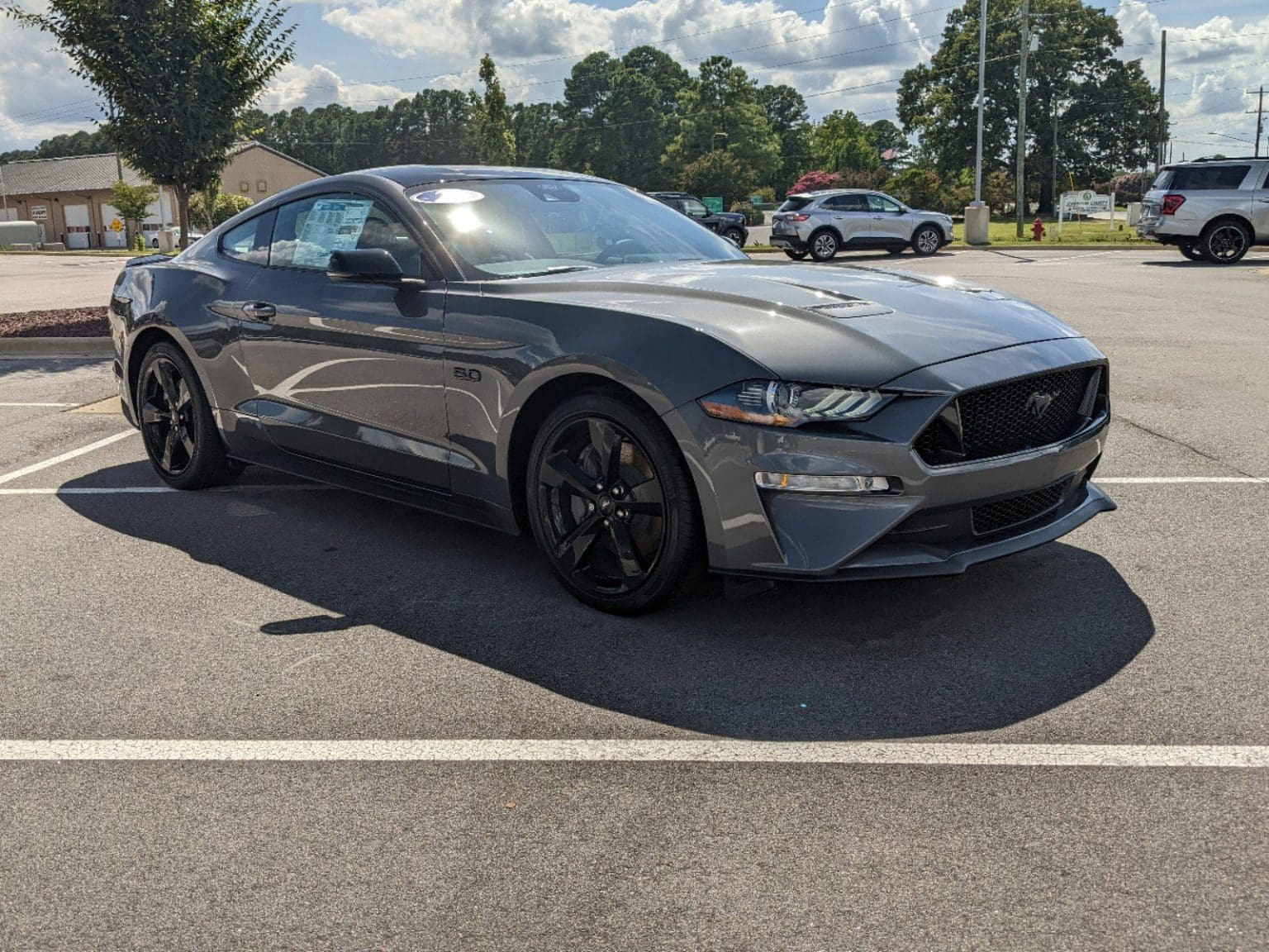 Carbonized Gray 2022 Ford Mustang