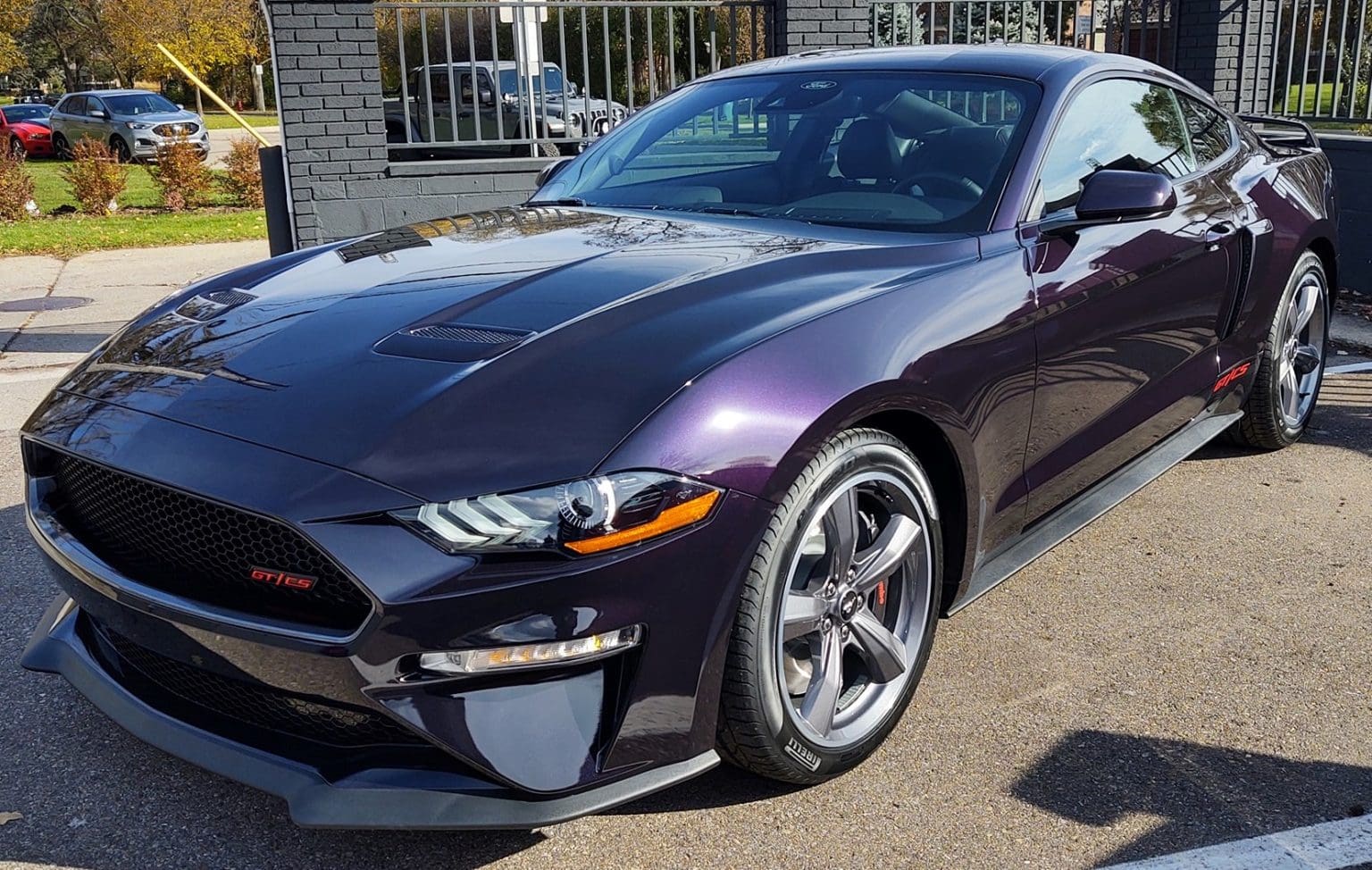 Mischievous Purple 2022 Ford Mustang