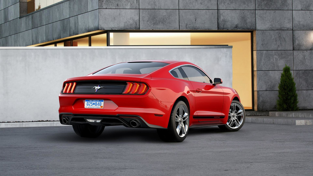 Race Red 2022 Ford Mustang