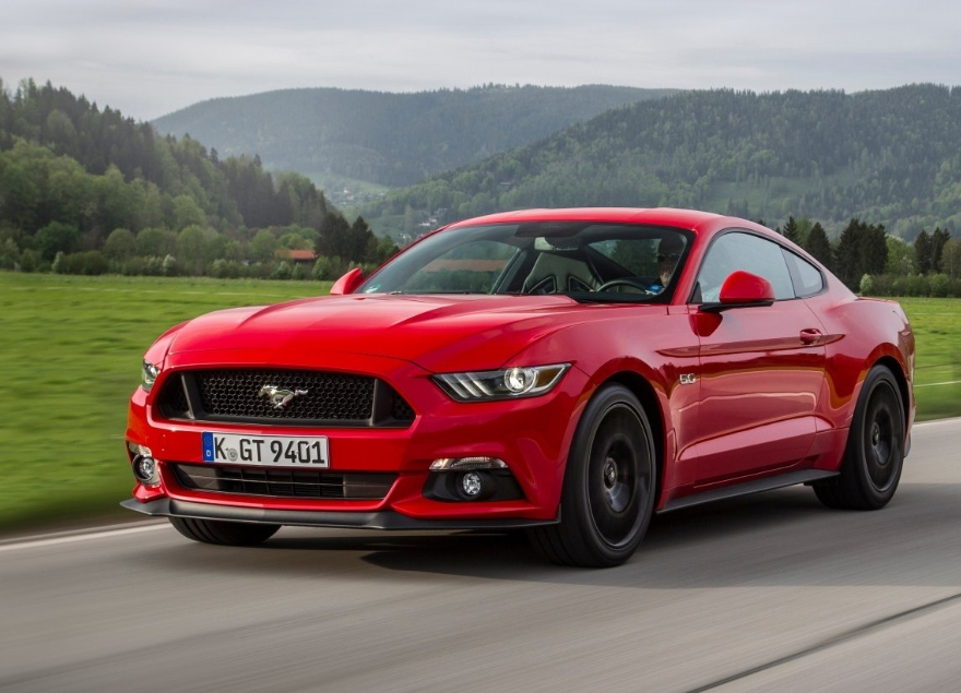 Race Red 2022 Ford Mustang
