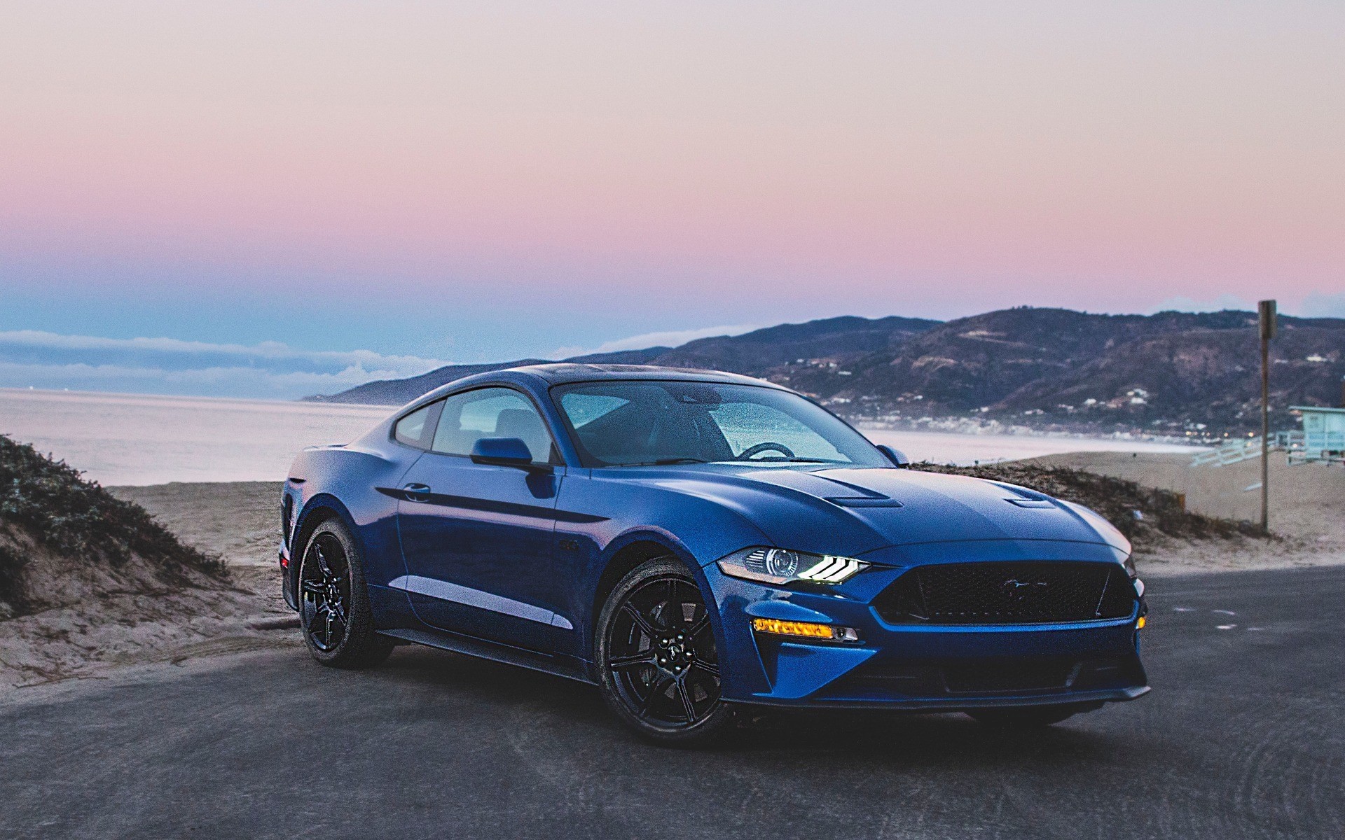 2018 Blue Ford Mustang