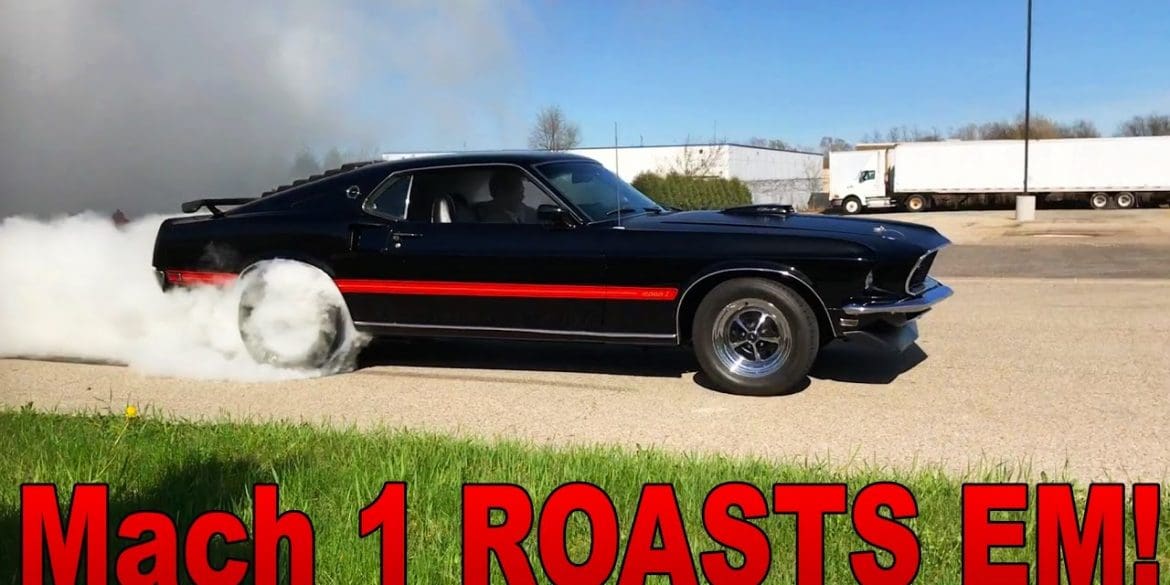 Mustang Mach 1 Burning Out Its Tires!