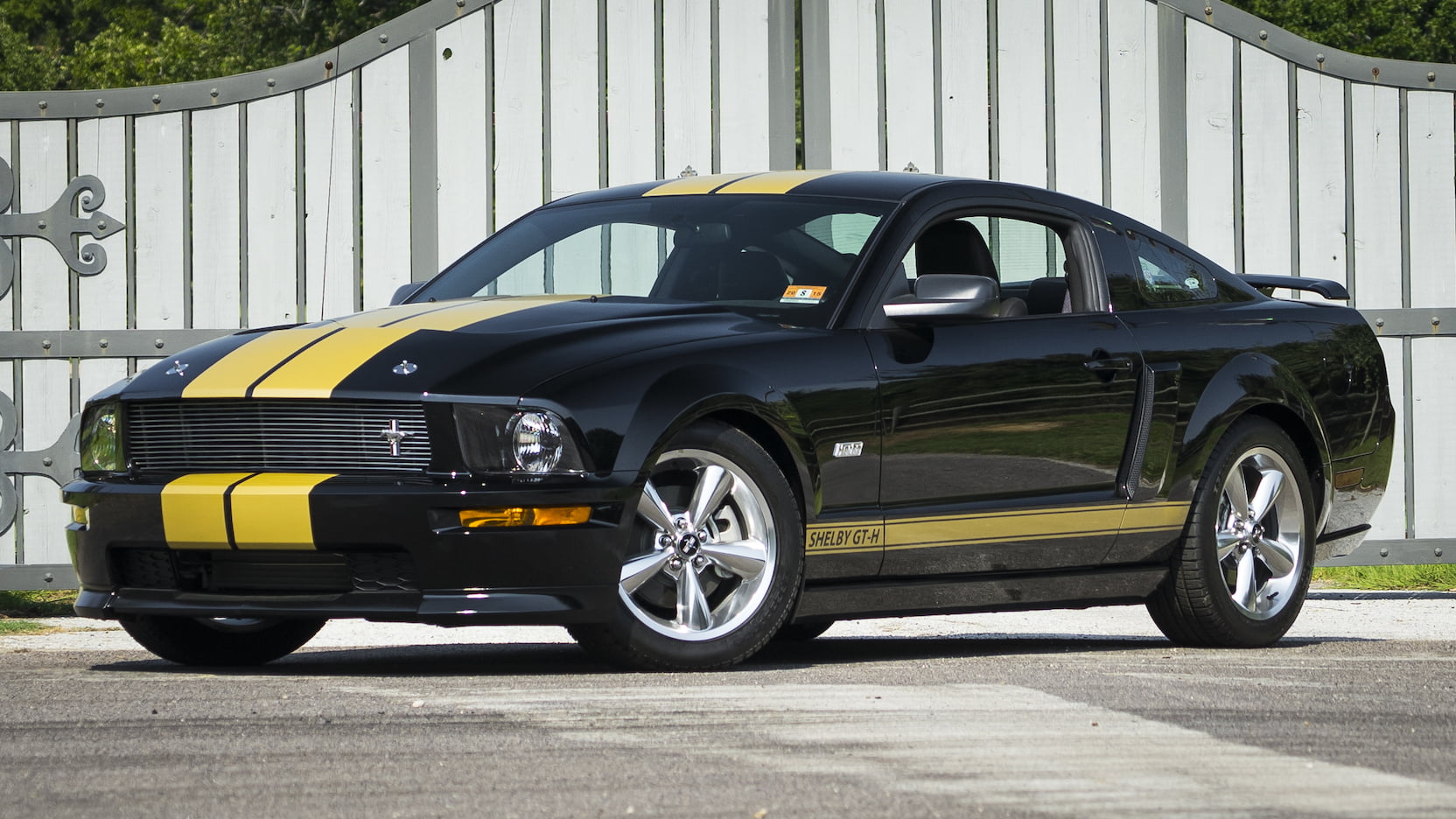 Mustang Of The Day: 2006 Ford Mustang Shelby GT Hertz