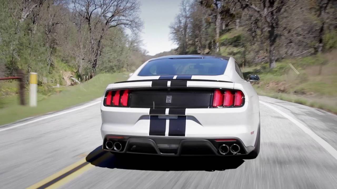 2016 Ford Mustang Shelby GT350 Sound