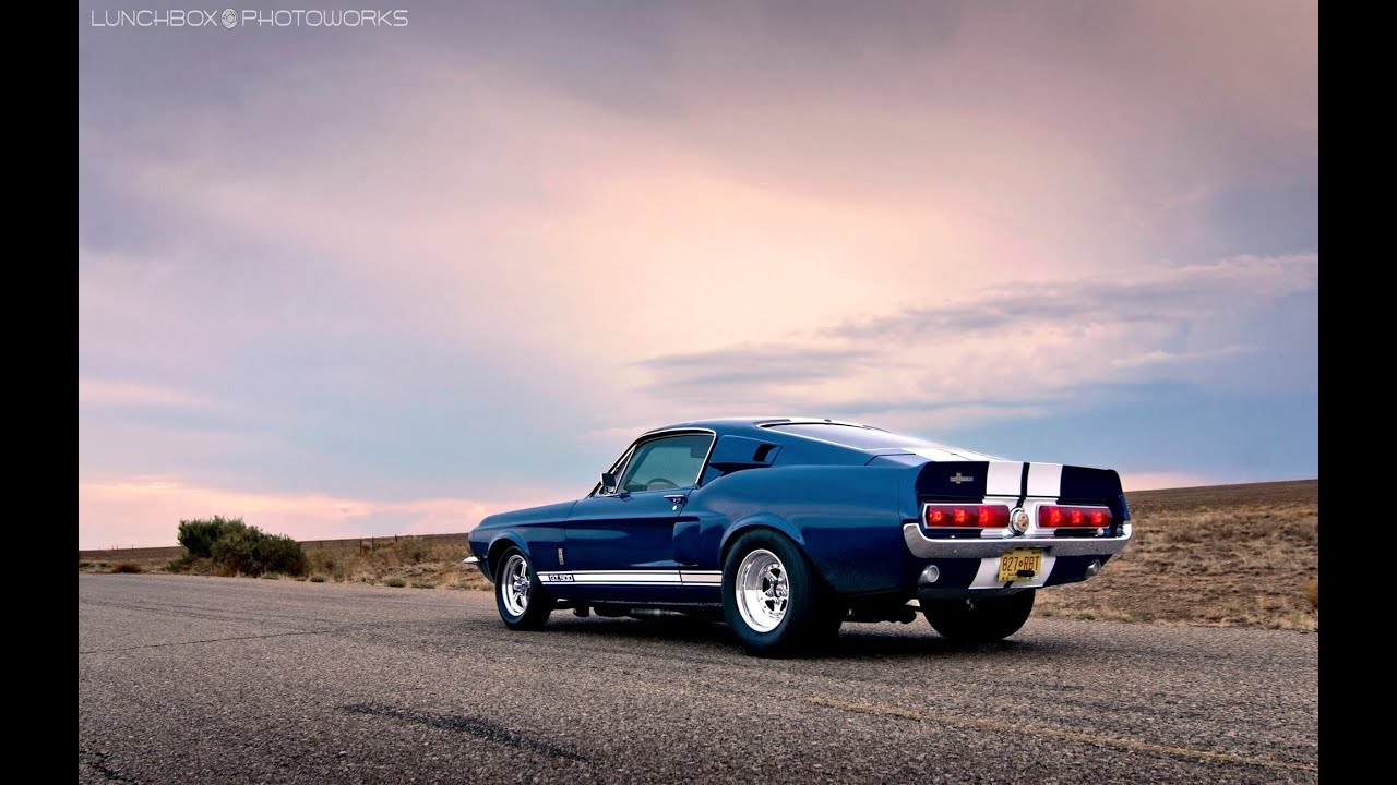 1967 Ford Mustang Shelby GT500 Showing Up On A Track