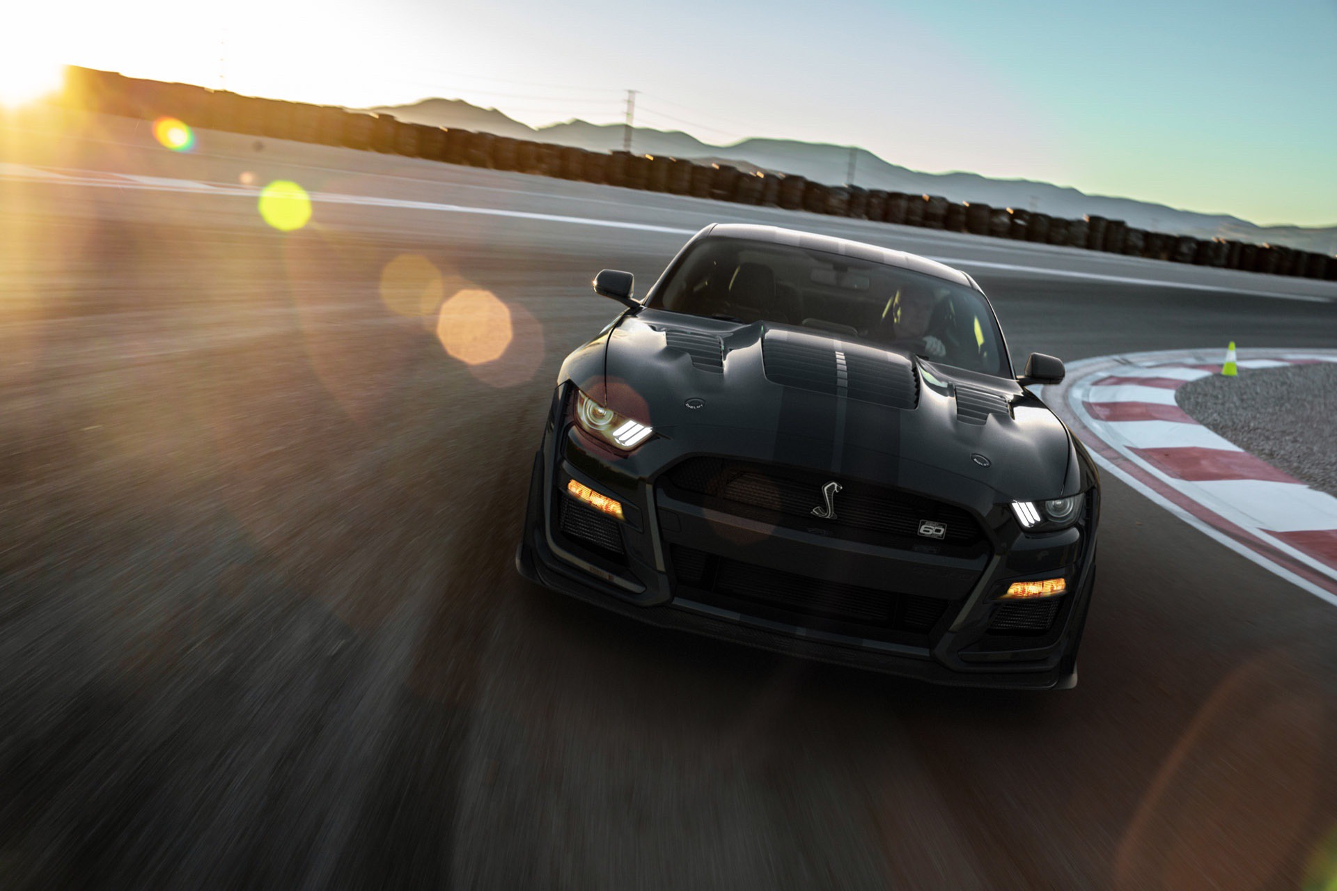 Мустанг Шелби gt500 2022