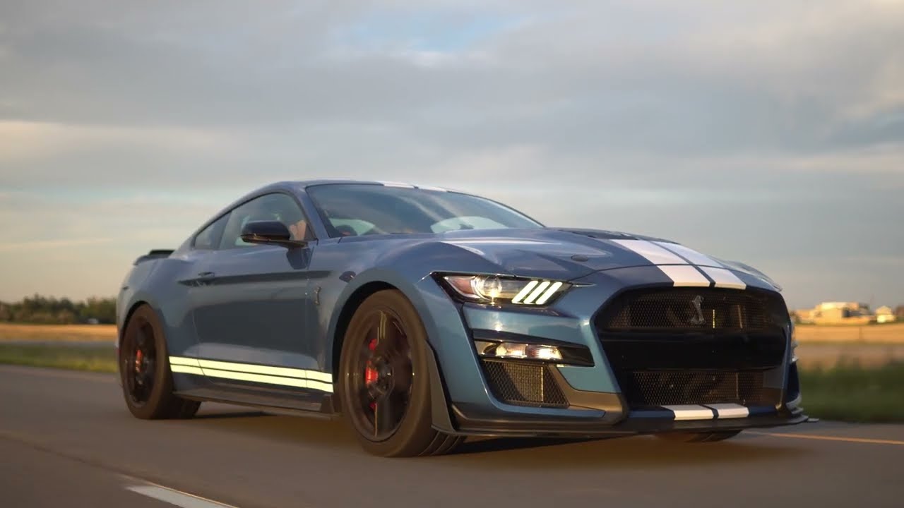 Pure Raw Sound Of A Ford Shelby GT500