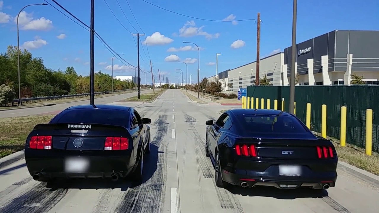 2005 Mustang vs 2017 Mustang GT