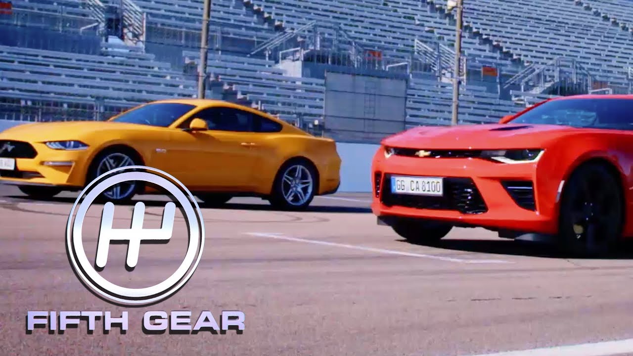 Ford Mustang V8 GT vs Chevrolet Camaro V8