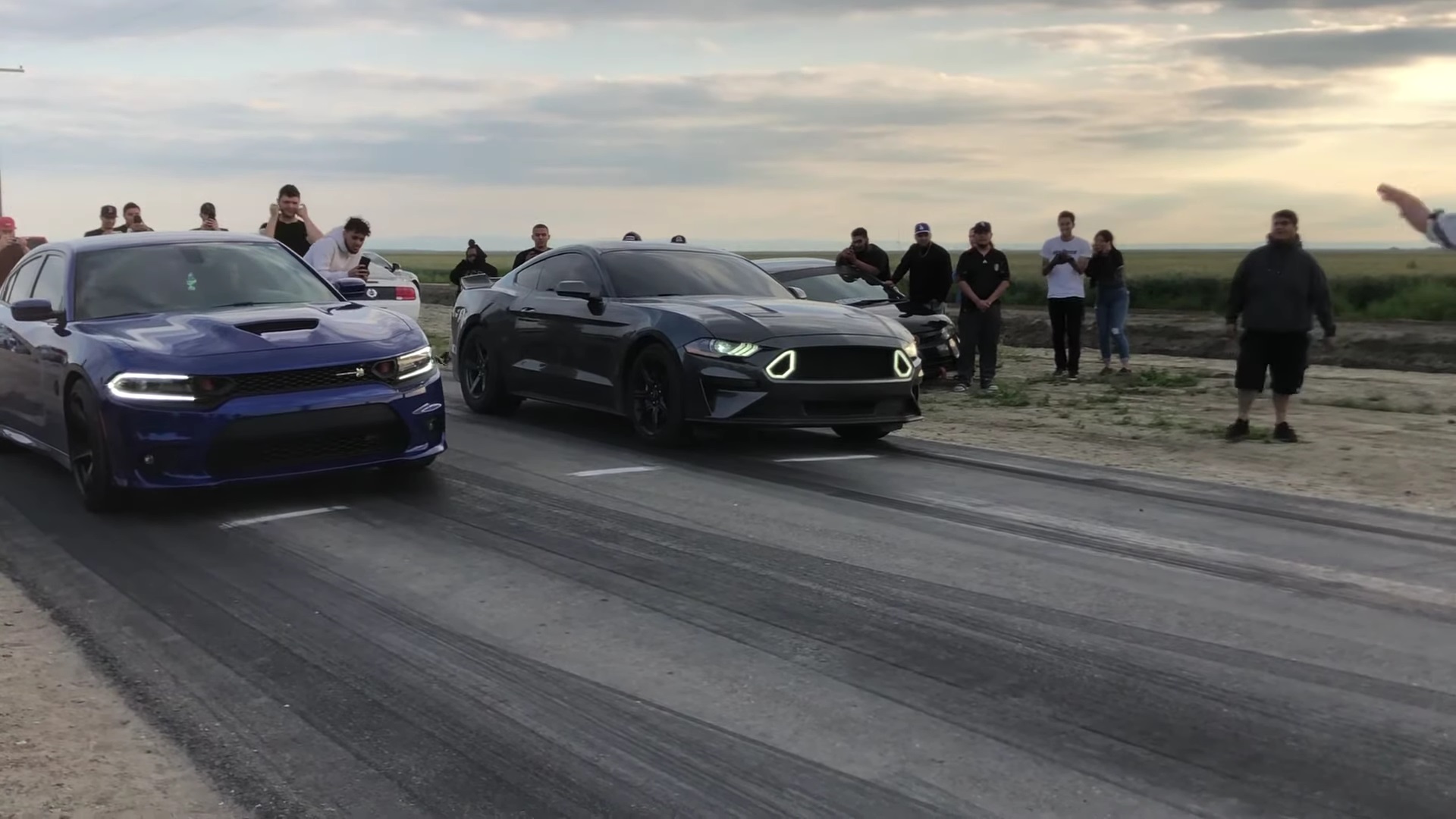 2019 Mustang GT vs 2019 Charger Scatpack